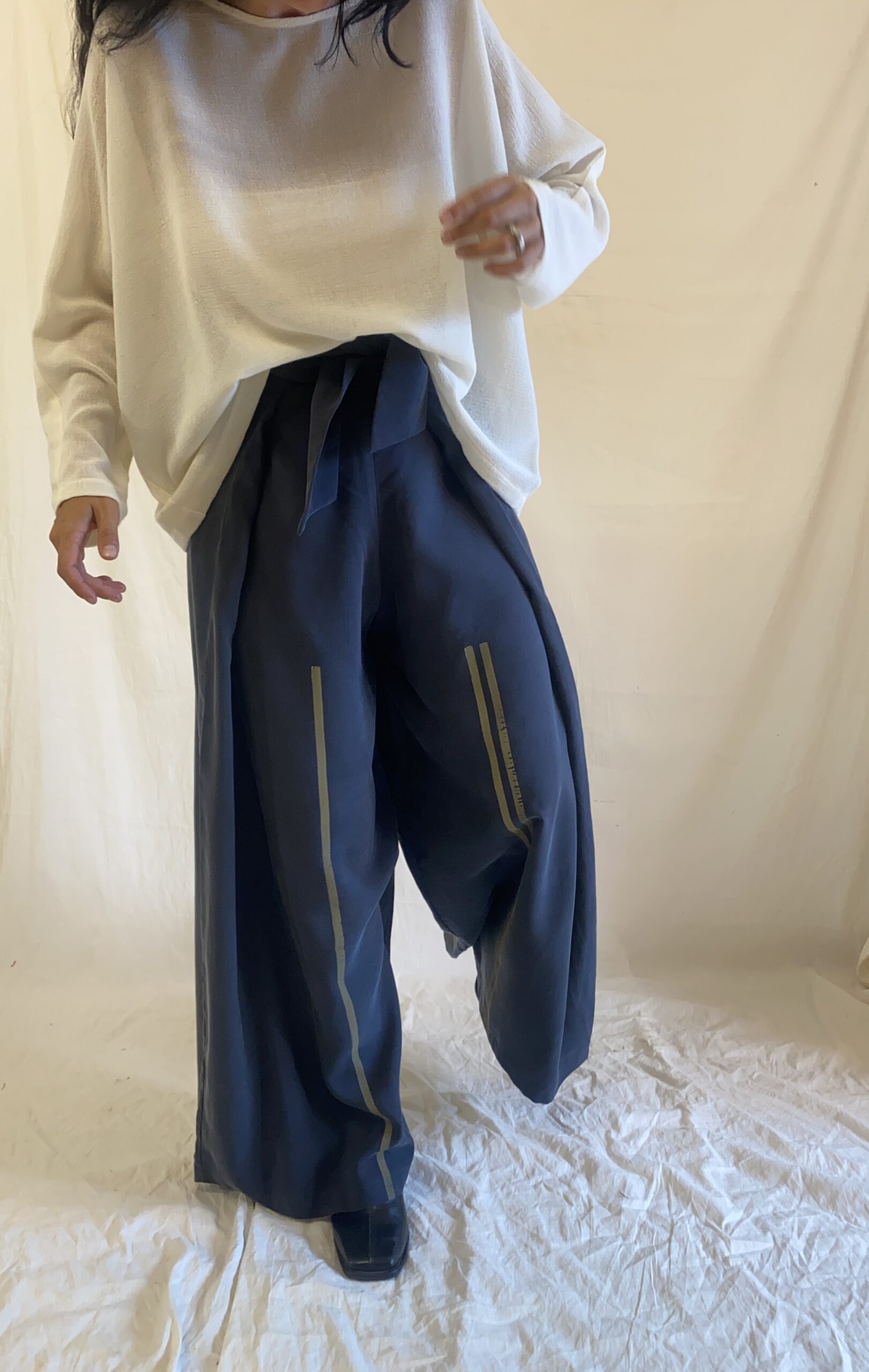 Wrap pants no season cupro lavagna